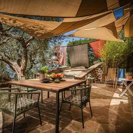 In Panoramic With Private Terrace Sorrente